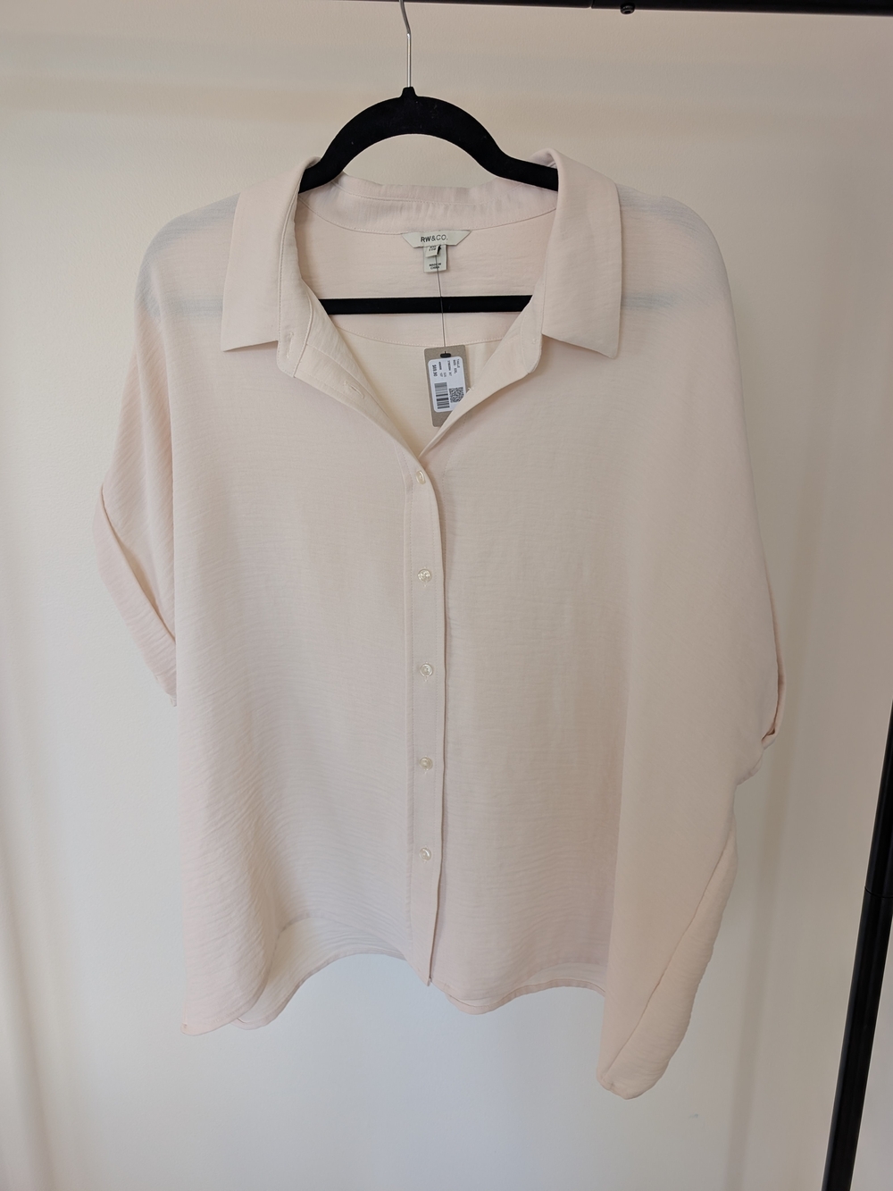 NWT - RW&CO. Light Cream Button-Down Blouse